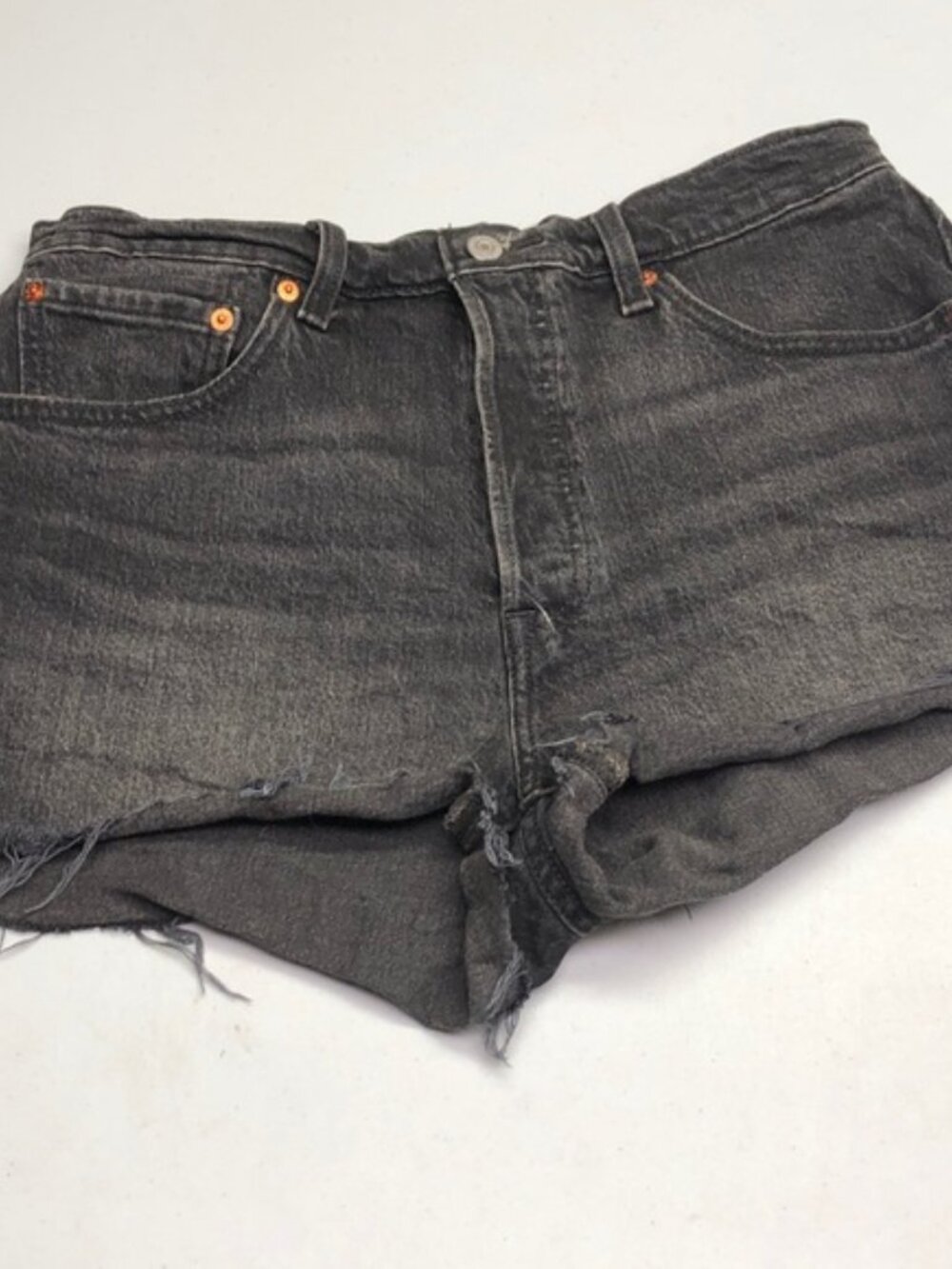 LEVI 501 ORIGINAL SHORTS JEANS W32 BLACKWASH ⭐️